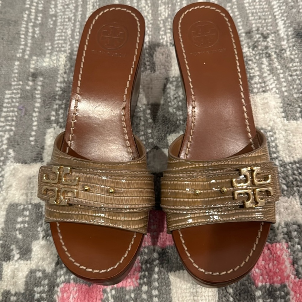 Tory Burch Platform Wedge Slide Size 9
